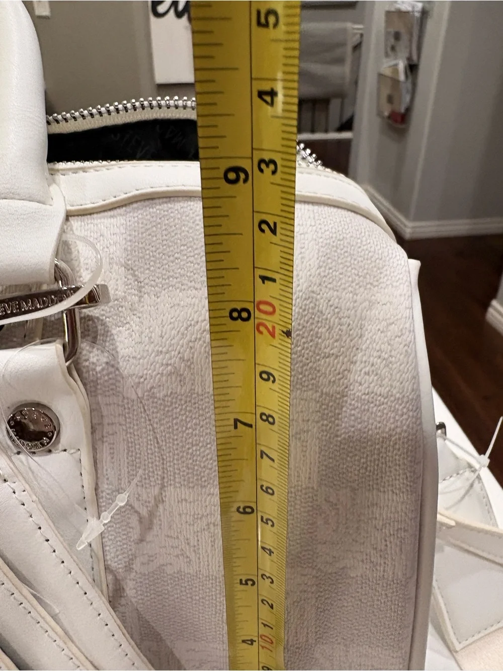 NWOT Steve Madden White Bkali Satchel Crossbody Bag.